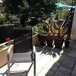 شقة Lux
